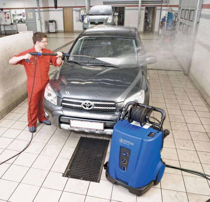 Nilfisk Mobiler Heißwasser Hochdruckreiniger MH 2C-145/600 X 230/1/50 EU 107145004 – Bild 3