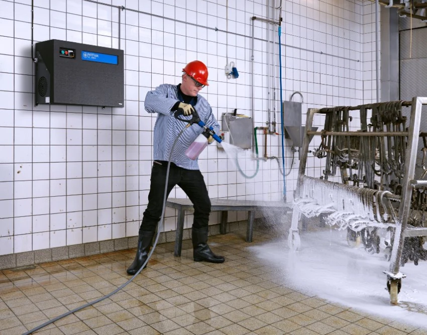 Nilfisk Stationärer Kaltwasser Hochdruckreiniger SC UNO 5M-200/1050 107340512 – Bild 6