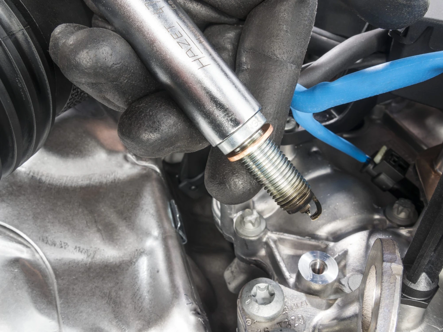 HAZET Zündkerzen-Schlüssel 10mm 3/8 Zoll Außen-Doppel-Sechskant 14 4766-3 – Bild 4