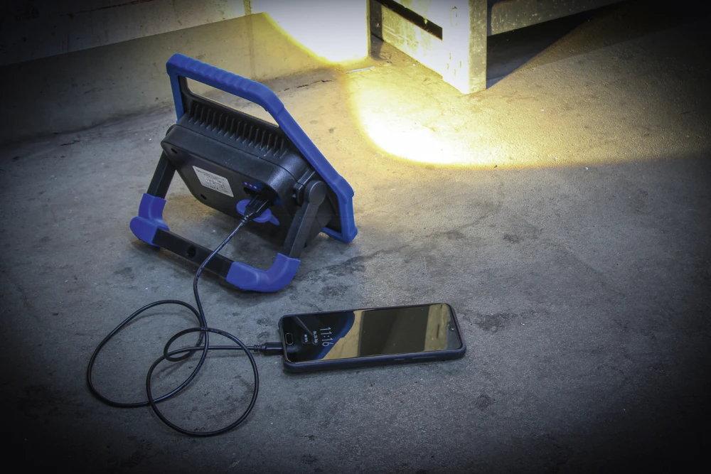 BGS COB-LED Arbeits-Leuchte | 30W – 85329 – Bild 4