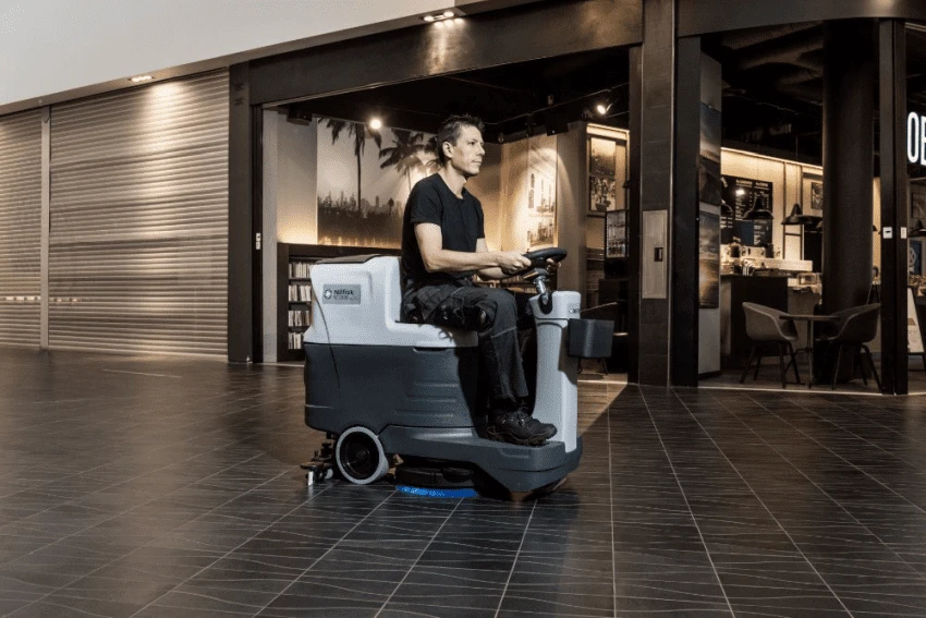 Nilfisk Scheuersaugmaschine SCRUBBER SC2000 20 B 9087360020 – Bild 3